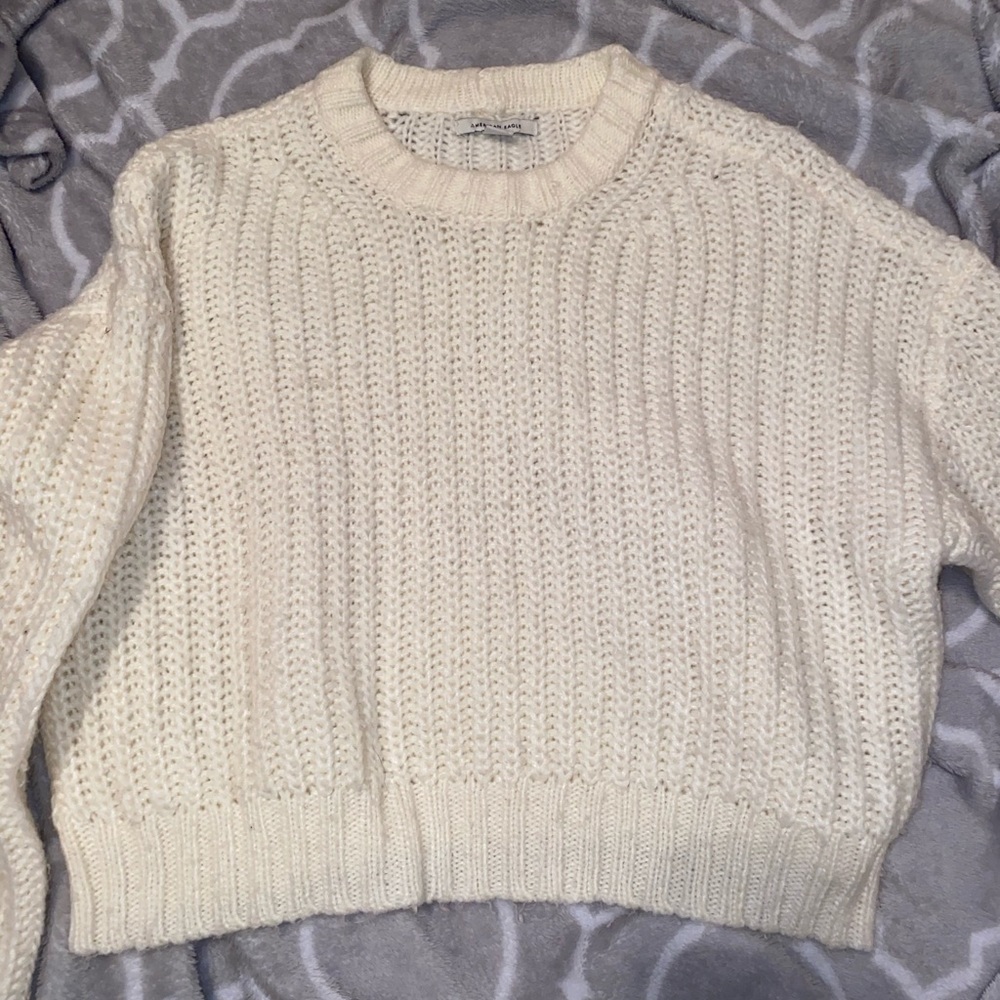 American Eagle White Sweater